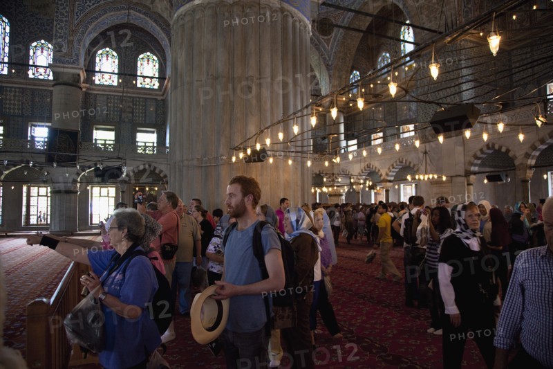 Turkey, Istanbul, Sultanahmet Camii Blue Mosque interior. 
Photo : Stephen Rafferty