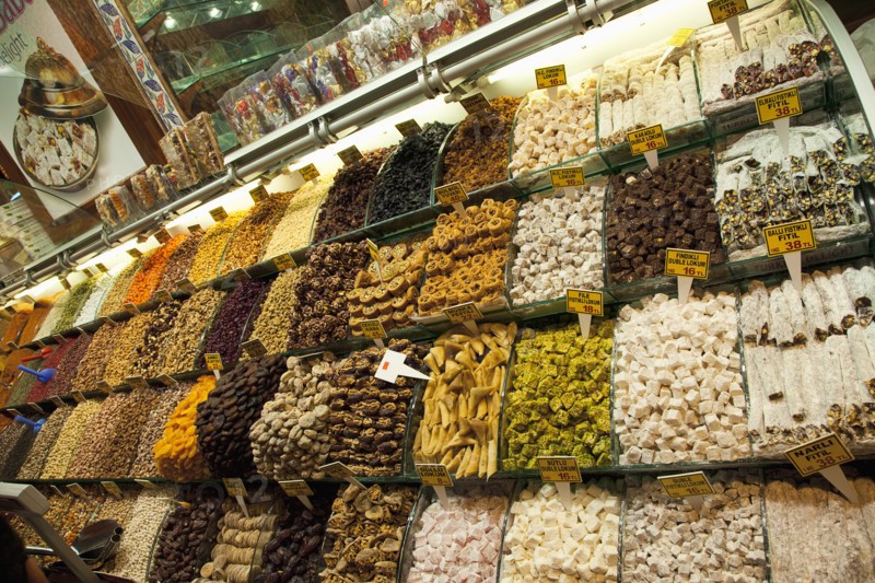 Turkey, Istanbul, Eminonu Misir Carsisi Spice Market interior. 
Photo : Stephen Rafferty