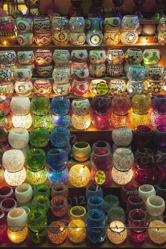 Turkey, Istanbul, Eminonu Misir Carsisi Spice Market display of colourful lamps. 
Photo : Stephen Rafferty