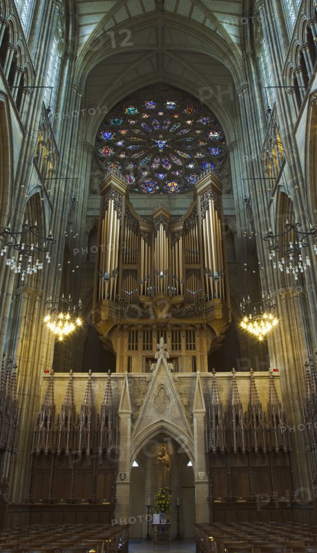 England, West Sussex, Shoreham-by-Sea, Lancing College Chapel interior view of the nave. 
Photo : Stephen Rafferty