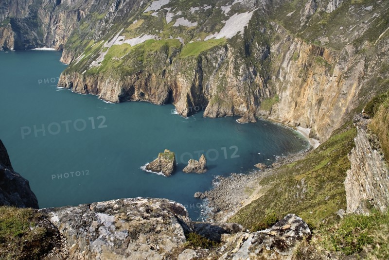 Ireland, County Donegal, Slieve League, Sea cliffs at Slieve League. 
Photo : Hugh Rooney