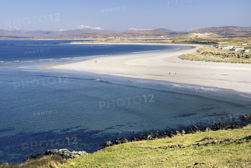 Ireland, County Donegal, Gweebarra Bay, View over beach from Narin. 
Photo : Hugh Rooney