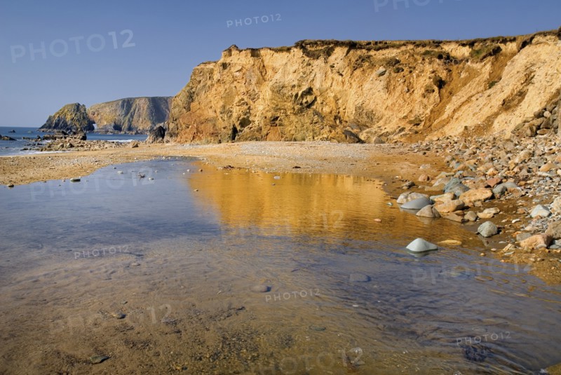 Ireland, County Waterford, Tramore, Kilfarrasy Beach and coastline. 
Photo : Hugh Rooney