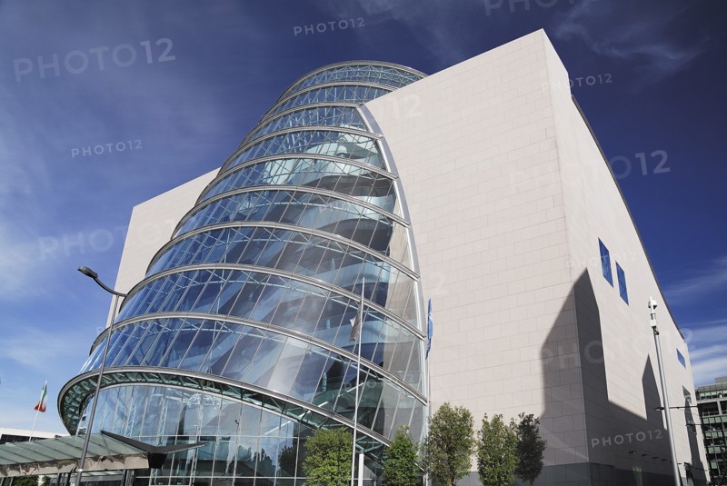 Ireland, County Dublin, Dublin City, North Wall Quay CCD convention centre designed by architect Kevin Roche. 
Photo : Hugh Rooney