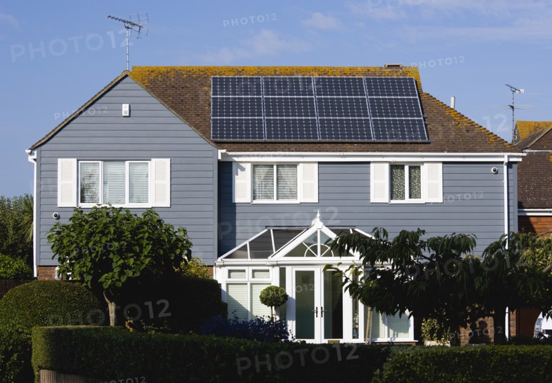 Architecture, Environment, Solar Panels, Alternative Energy Electricity Solar photovoltaic roof panels on detached house for electricity conversion. 
Photo : Paul Seheult