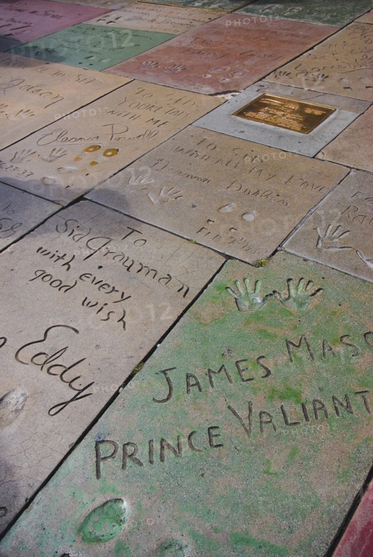 USA, California, Los Angeles, Forecourt of Graumans Chinese Theater. 
Photo : Chris Penn