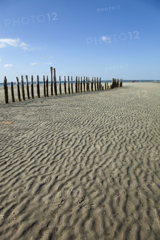 East Head sandy beach.