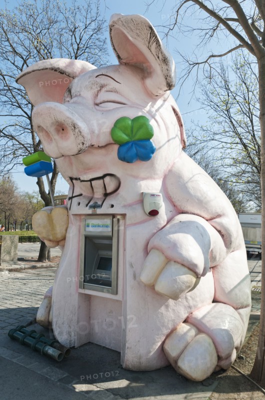 Bank ATM housed in a pig effigy in the Wurstelprater amusement park.