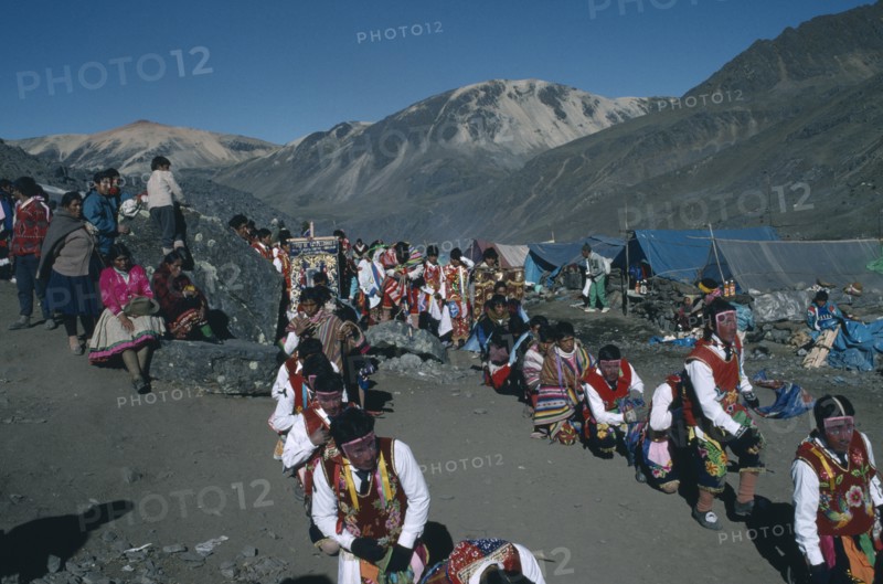 Peru, Cusco, Vilcanota Mountains, Ice Festival of Qoyllur Riti. Pre Columbian in origin but of Christian significance today with pilgrimage to place of Christs appearance after performing miracles locally. Photo : Eric Lawrie