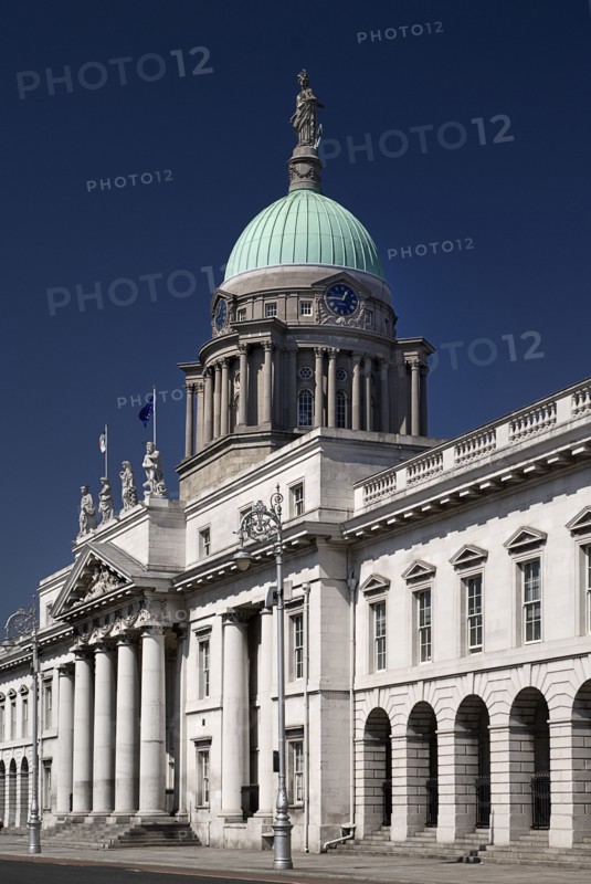 Ireland, County Dublin, Dublin City, Custom House general view of the facade. Photo : Hugh Rooney