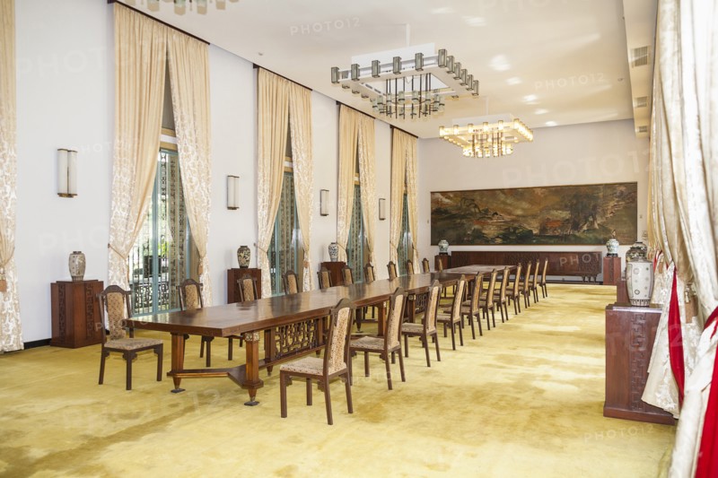Vietnam, Ho Chi Minh City, Banqueting room in Reunification Hall. Photo : Mel Longhurst
