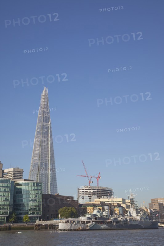 England, London, Southwark southbank The Shard skyscraper designed by Renzo Piano in the citys London Bridge Quarter. Photo : Stephen Rafferty