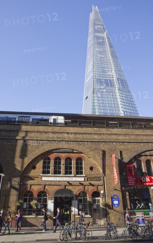 England, London, Southwark southbank The Shard skyscraper designed by Renzo Piano in the citys London Bridge Quarter. Photo : Stephen Rafferty