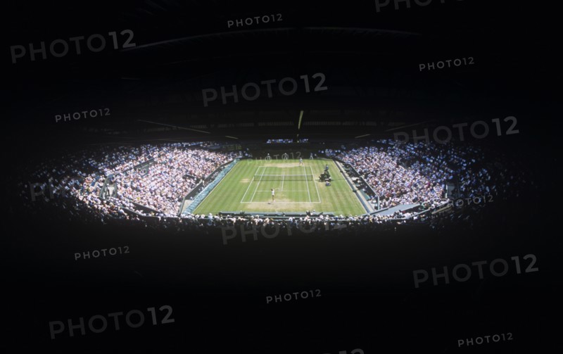 Sport, Ball, Tennis, England London Wimbledon Centre Court during tennis match. 
Photo Sean Aidan / Eye Ubiquitous