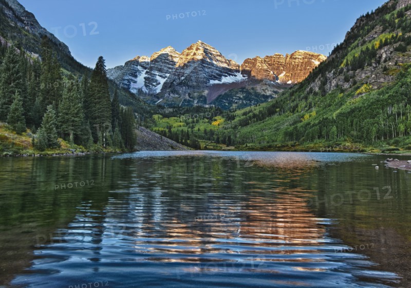 USA, Colorado, Aspen, Maroon Bells Wilderness area near Aspen. 
Photo Richard Rickard / Eye Ubiquitous