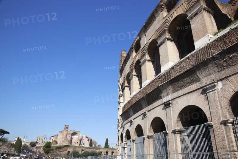 Italy, Lazio, Rome, View of the the ancient Roman Coliseum ruins. 
Photo Stephen Rafferty / Eye Ubiquitous