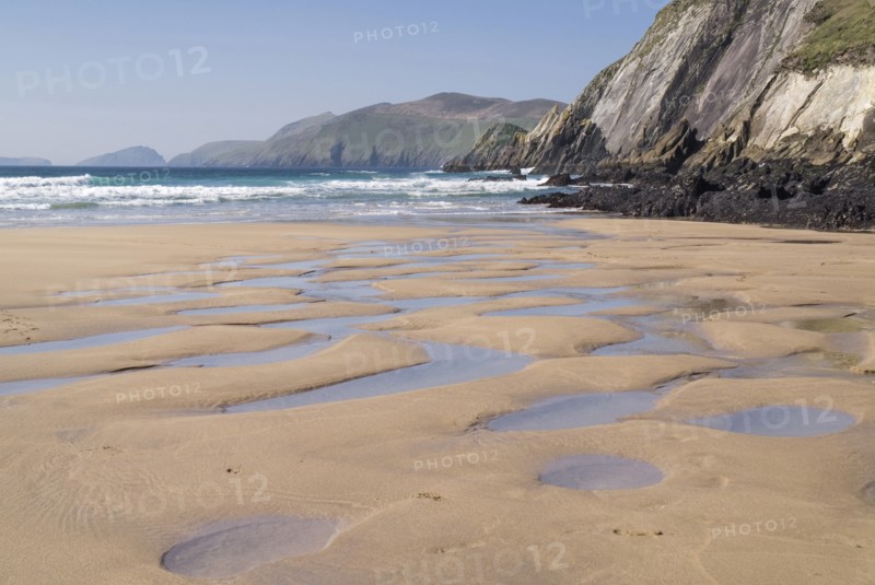 Ireland, County Kerry, Dingle Peninsula, Coumeenole Beach at Slea Head. . 
Photo Hugh Rooney / Eye Ubiquitous