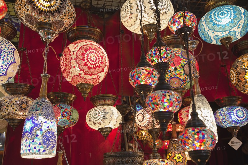 Turkey, Istanbul, Fatih, Sultanahmet, Kapalicarsi, Display of ornate coloured glass lamps in the Grand Bazaar. 
Photo Stephen Rafferty