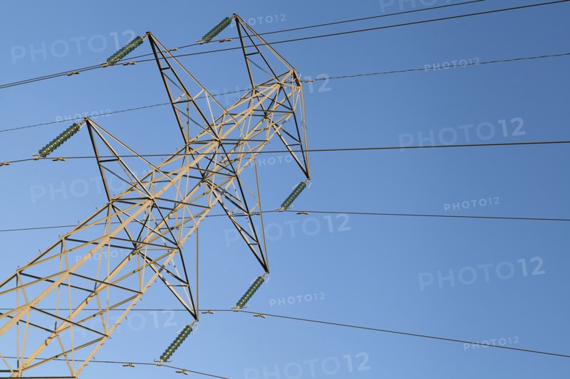 Environment, Power, Electricity, Pylons in the Hampshire countryside, England. 
Photo Bennett Dean