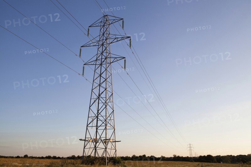 Environment, Power, Electricity, Pylons in the Hampshire countryside, England. 
Photo Bennett Dean