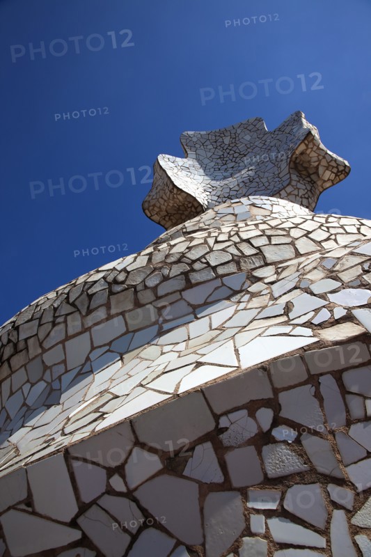 Spain, Catalonia, Barcelona, La Pedrera or Casa Mila on Passeig de Gracia, designed by Antoni Gaudi. 
Photo Stephen Rafferty