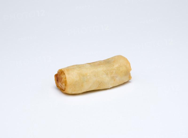 Food, Cooked, Vegetables, Single fried vegetable spring roll on a white background.