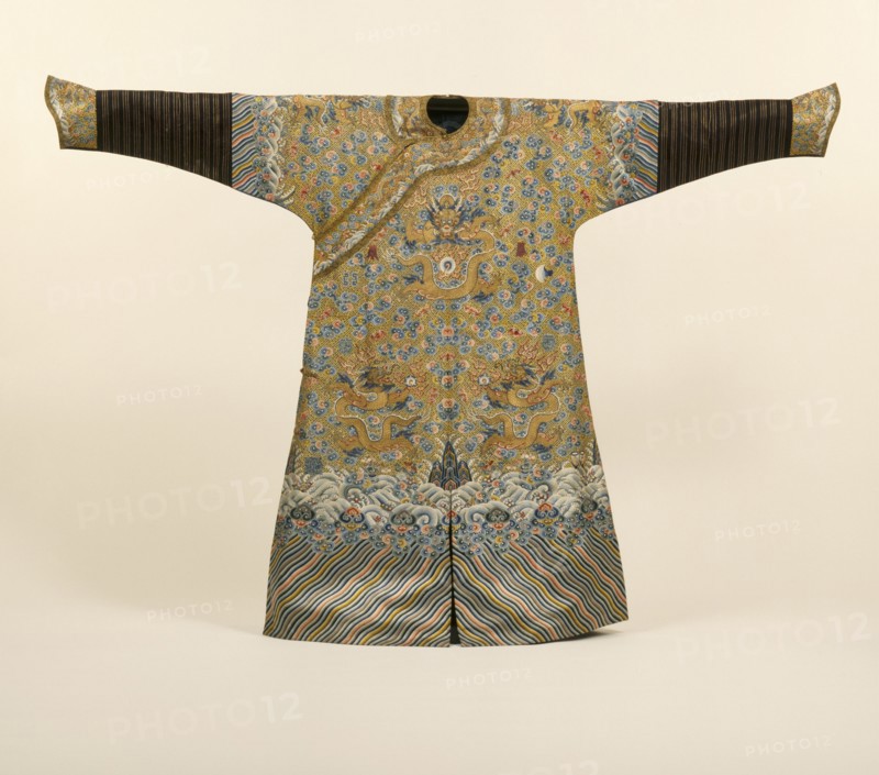 La "Robe du dragon" de l'empereur de Chine