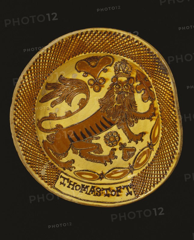 Toft, Assiette décorée d'un lion