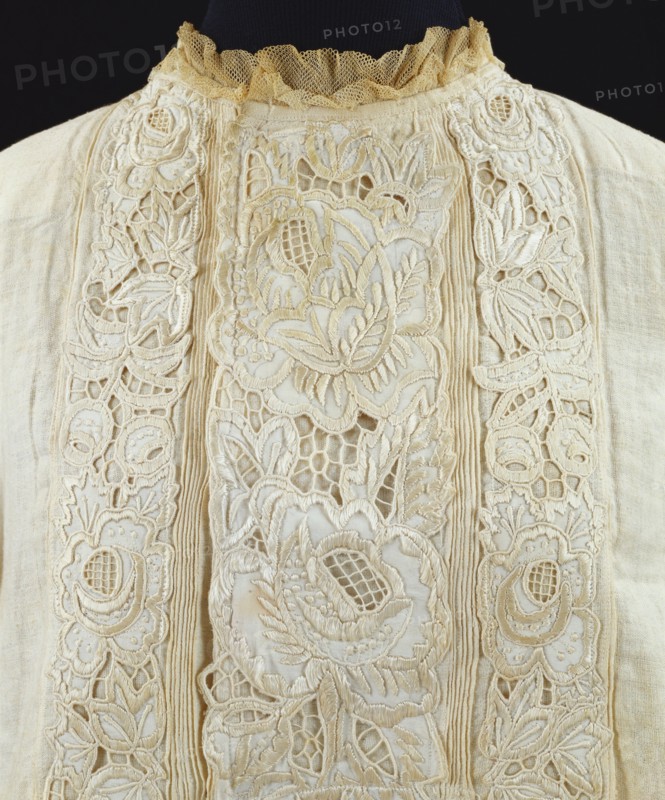 Blouse provenant de Croatie, 19e siècle