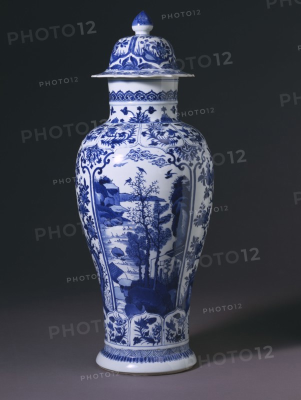 Jarre et couvercle chinois en porcelaine