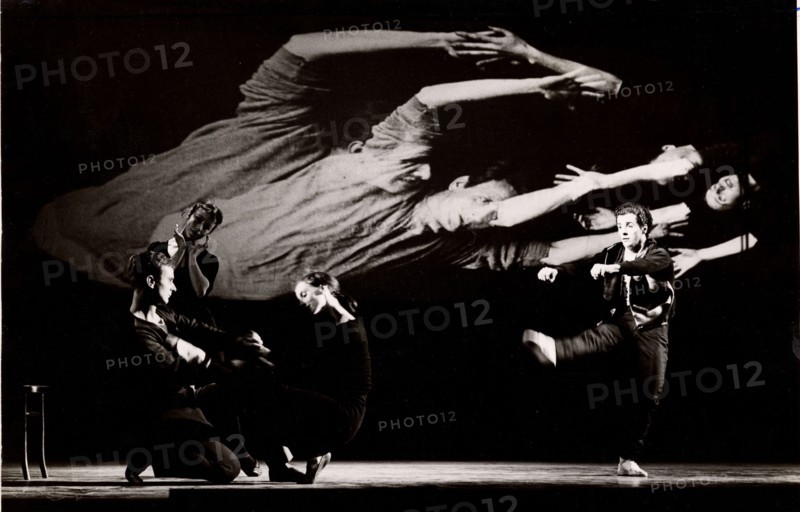 Danseur dans "Conflicts", 1962