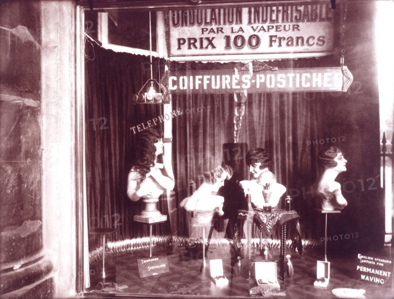 Atget, Coiffeur