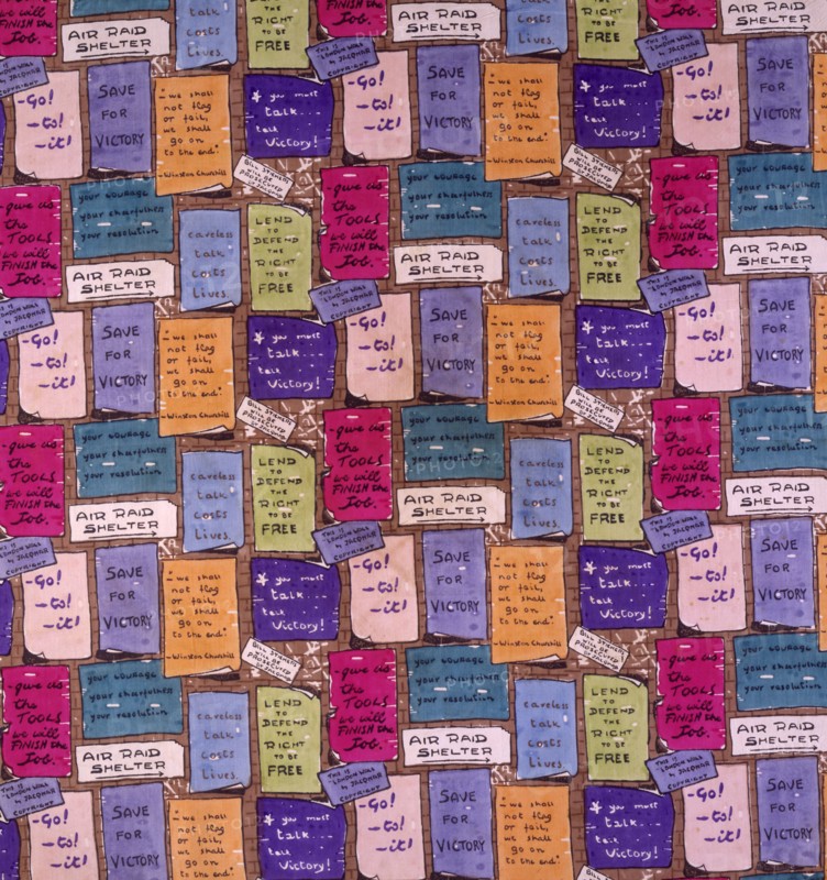 Lever, Foulard London Wall