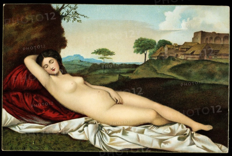 Jeune femme nue endormie