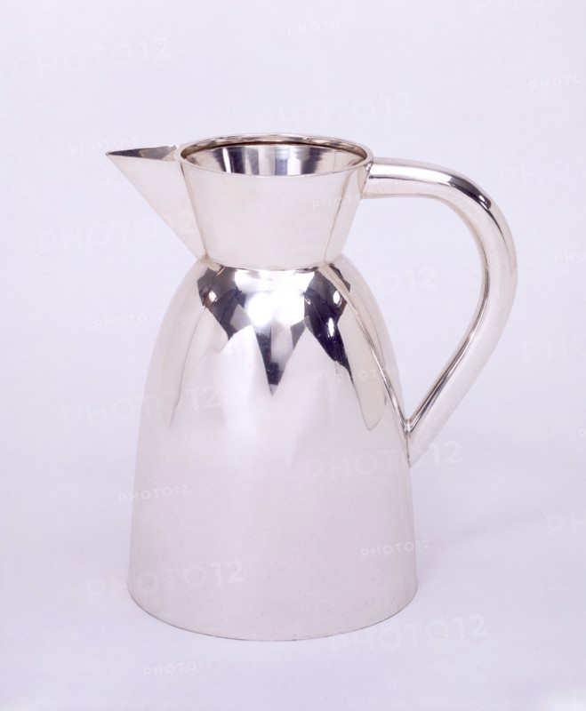 Dresser, Carafe à vin