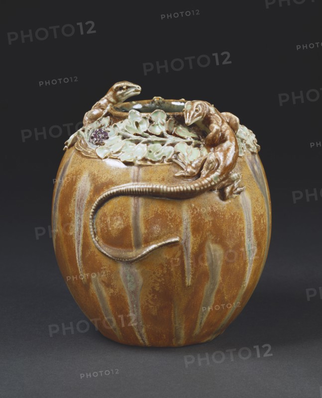 Vase de Doulton & Co