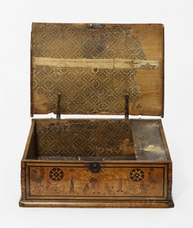 Coffre de table, Angleterre