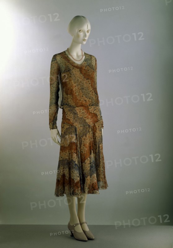Afternoon dress, by La Samaritaine. France, early 20th century