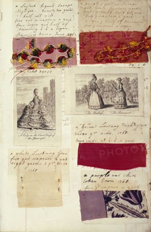 Deux pages d'un album textile de Barbara Johnson