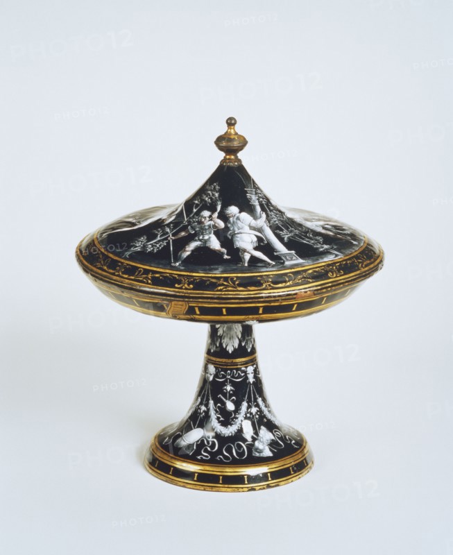 Tazza and Cover, by Jean II PÚnicaud. Limoges, France, 1539