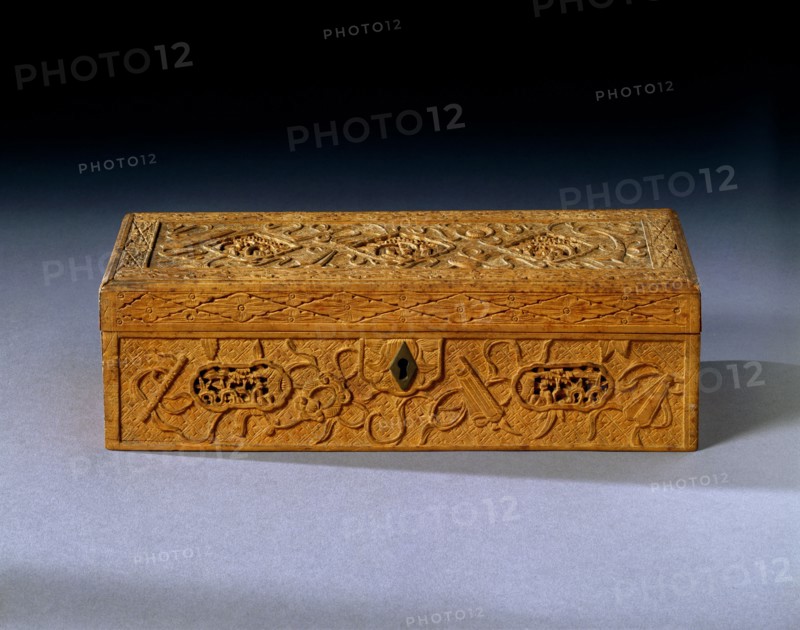 Box, by Bhowanis Hanker Hariuvlubb. Surat, India, mid-19th century