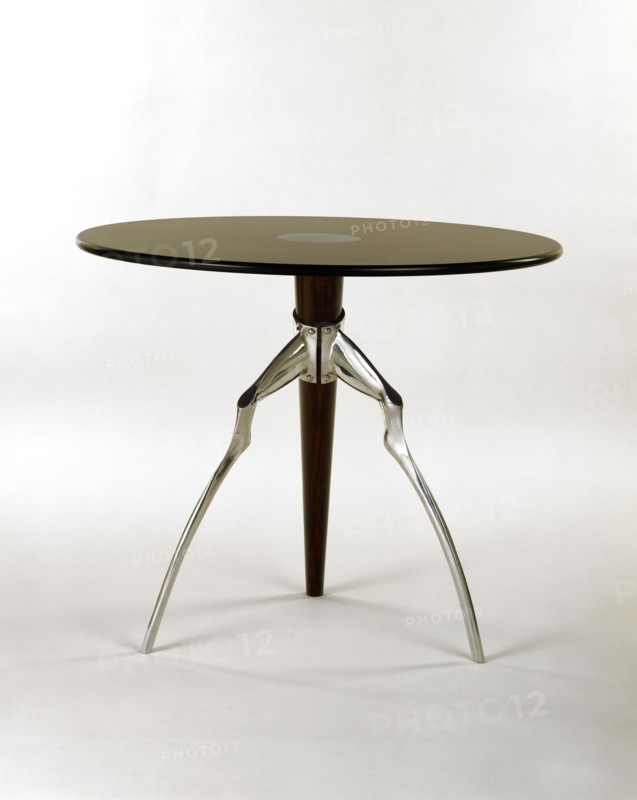 Antelope table, by Matthew Hilton. UK, late 20th century