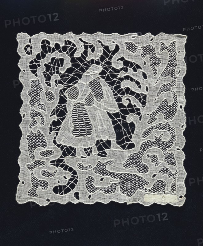 Carré de dentelle de Halas