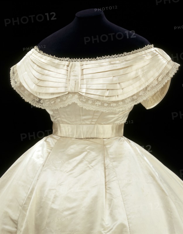 Wedding dress. USA, c.1865. 
Londres, Victoria & Albert Museum
Londres, Victoria and Albert Museum