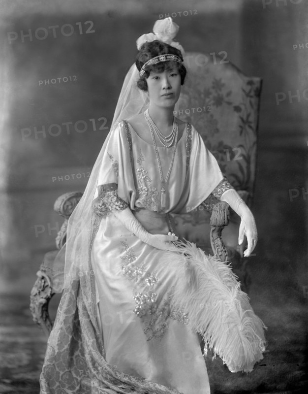 Princess Shimazu, photo Lafayette Portrait Studios. London, England, 1922. 
Londres, Victoria & Albert Museum
Londres, Victoria and Albert Museum