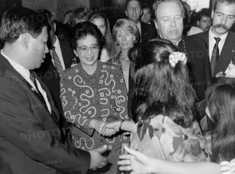 CORAZON AQUINO 1933-2009