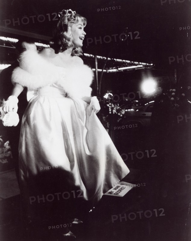 SANDRA DEE