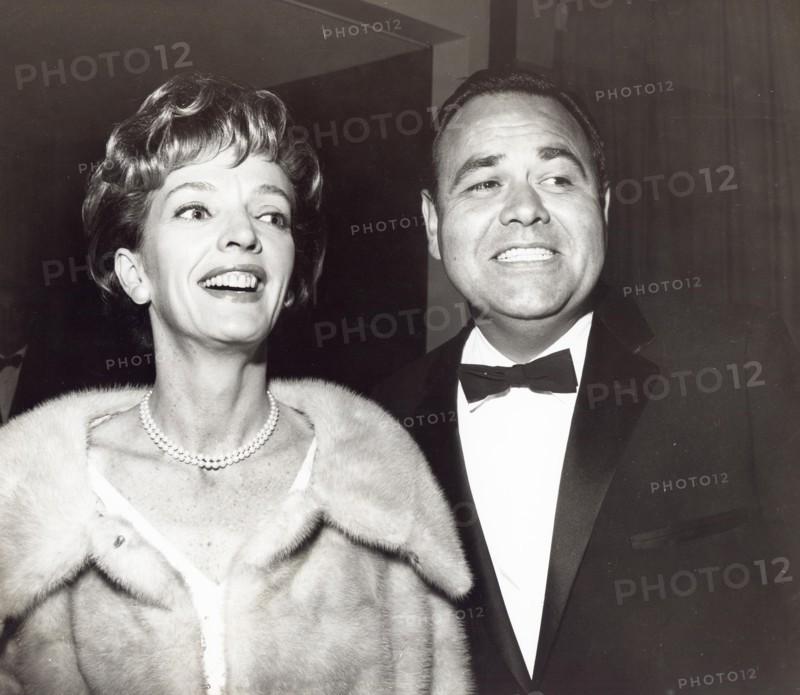 Entertainment News - March 28, 1963