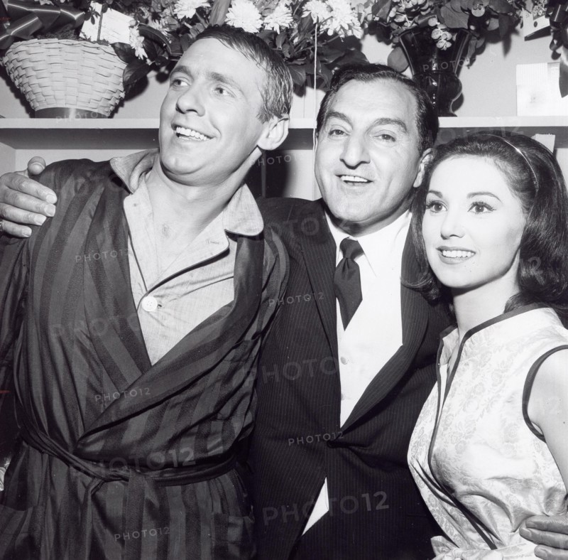 Entertainment News - March 28, 1969