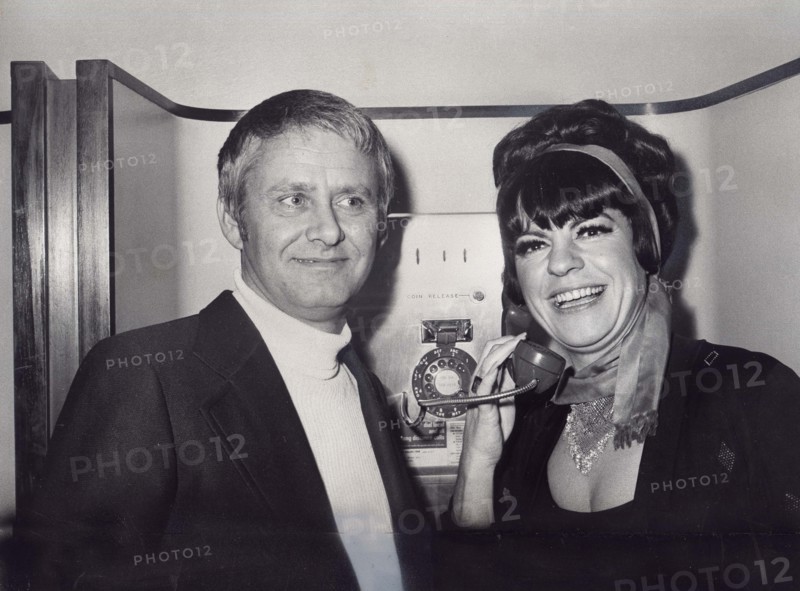 Entertainment News - Feb. 17, 1974